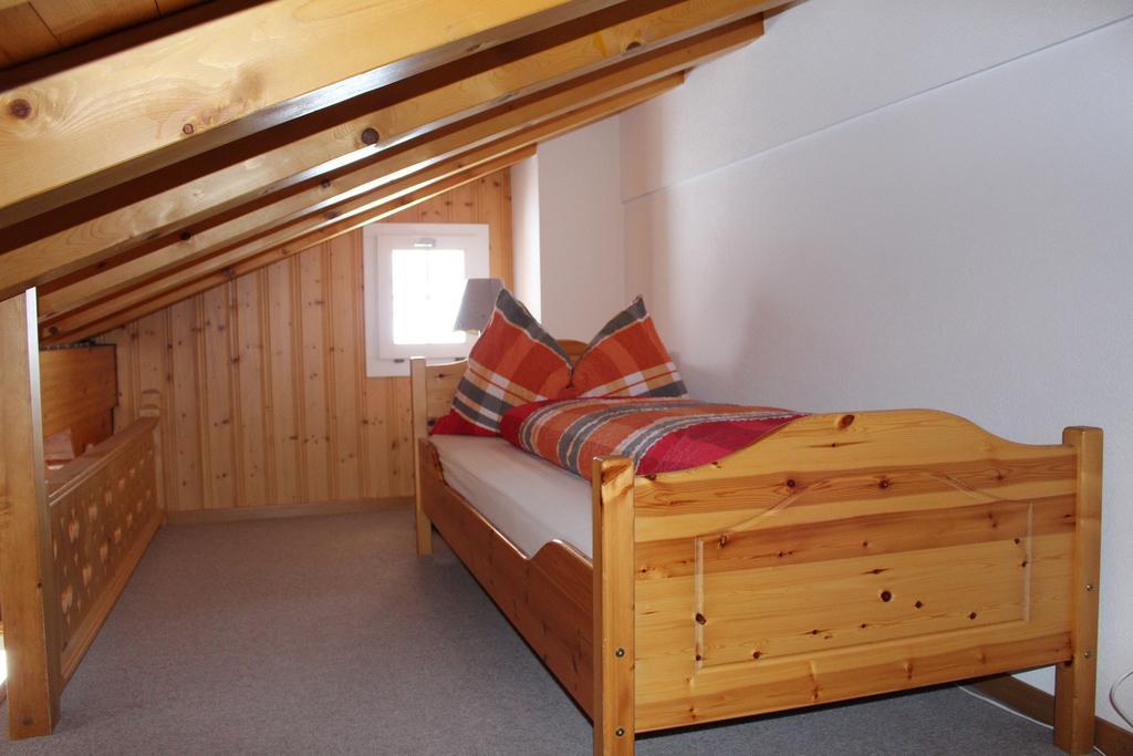 Chalet Spinne Grindelwald Habitación foto